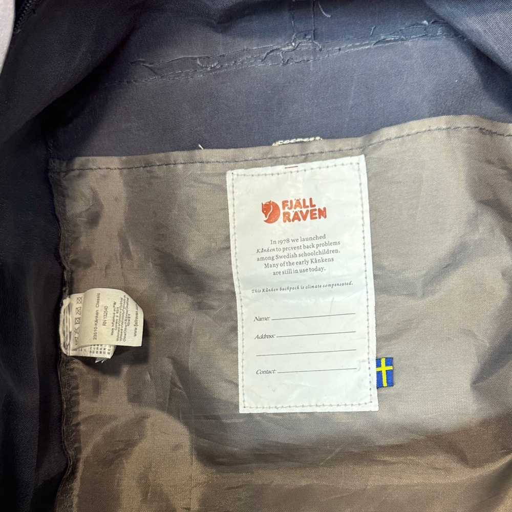 FJALL RAVEN Kånken Classic Navy / gray Backpack - Picture 6 of 6